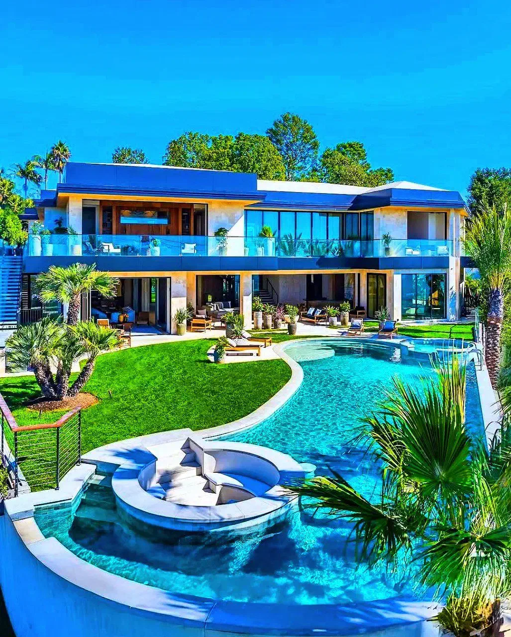 آمور جهان ویلا|اجارهٔ کوتاه‌مدت ویلا و باغ|کرج, فاز ۱ مهرشهر|دیوار