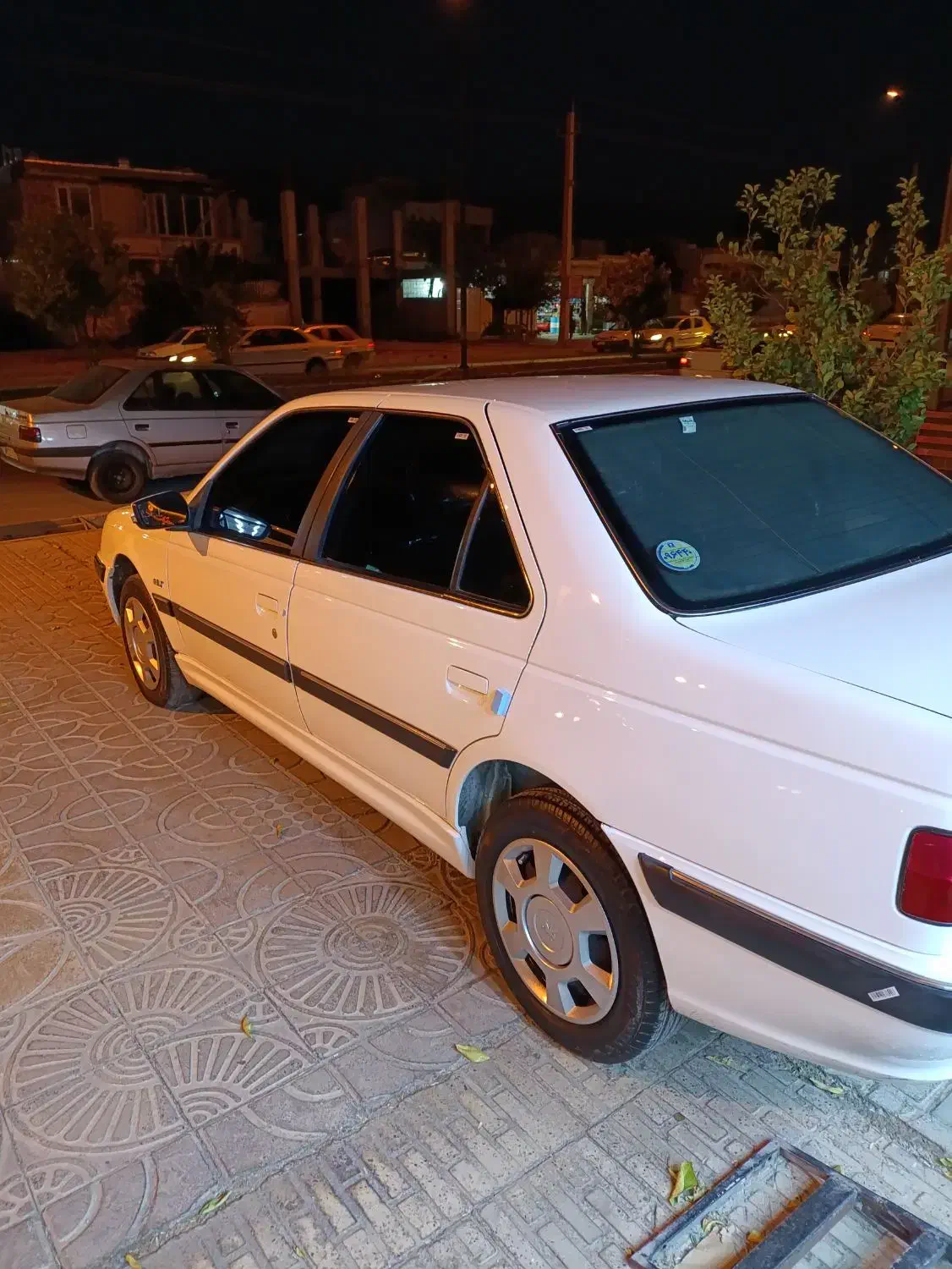 پارس|خودرو سواری و وانت|گیلان غرب, |دیوار