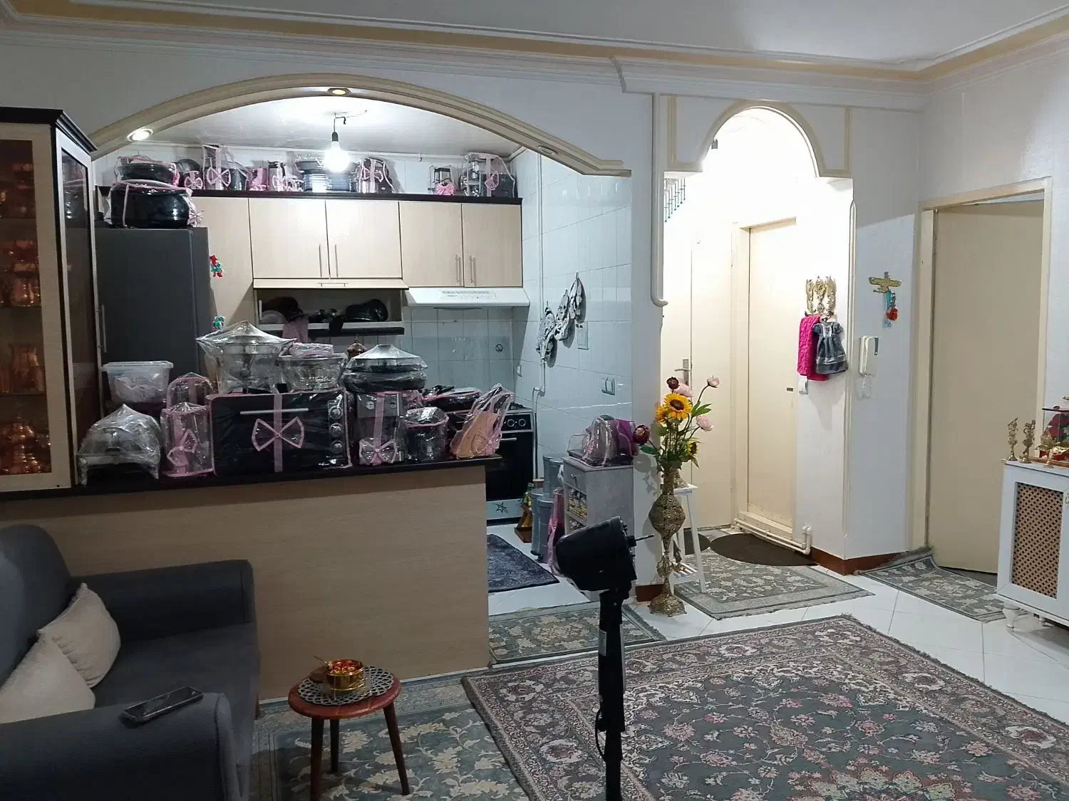 اجاره آپارتمان ۶۵متری/ طبقه اول/ خیابان برزگر|اجارهٔ آپارتمان|محمدشهر, سیدآباد|دیوار
