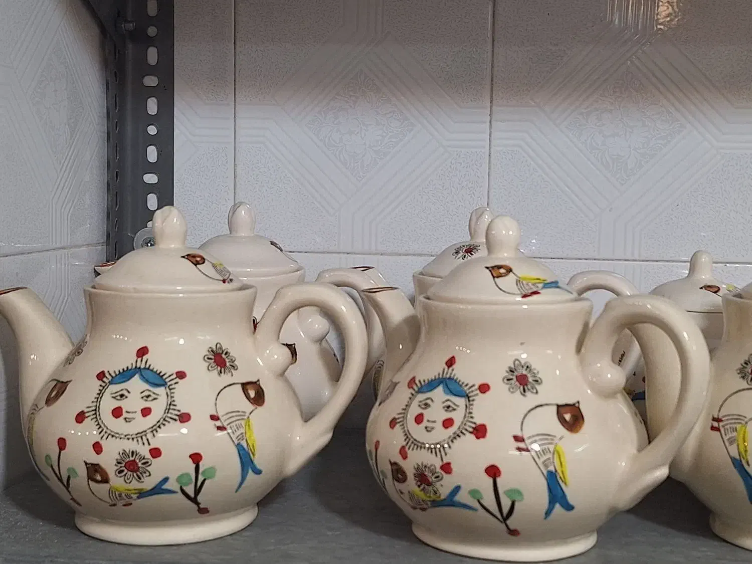 قوری و پارچ سفالی|قوری، کتری، قهوهساز دستی|یزد, |دیوار