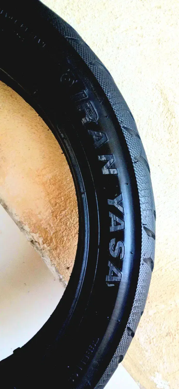 لاستیک عقب موتور سیکلت|قطعات یدکی و لوازم جانبی|رشت, دیانتی|دیوار