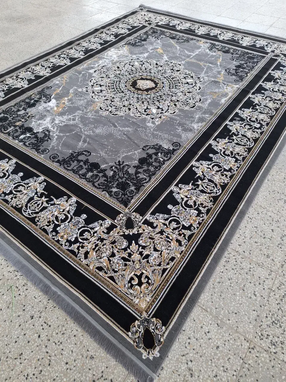 فرش/ یاس /|فرش|کرج, شهرک جهان‌نما|دیوار