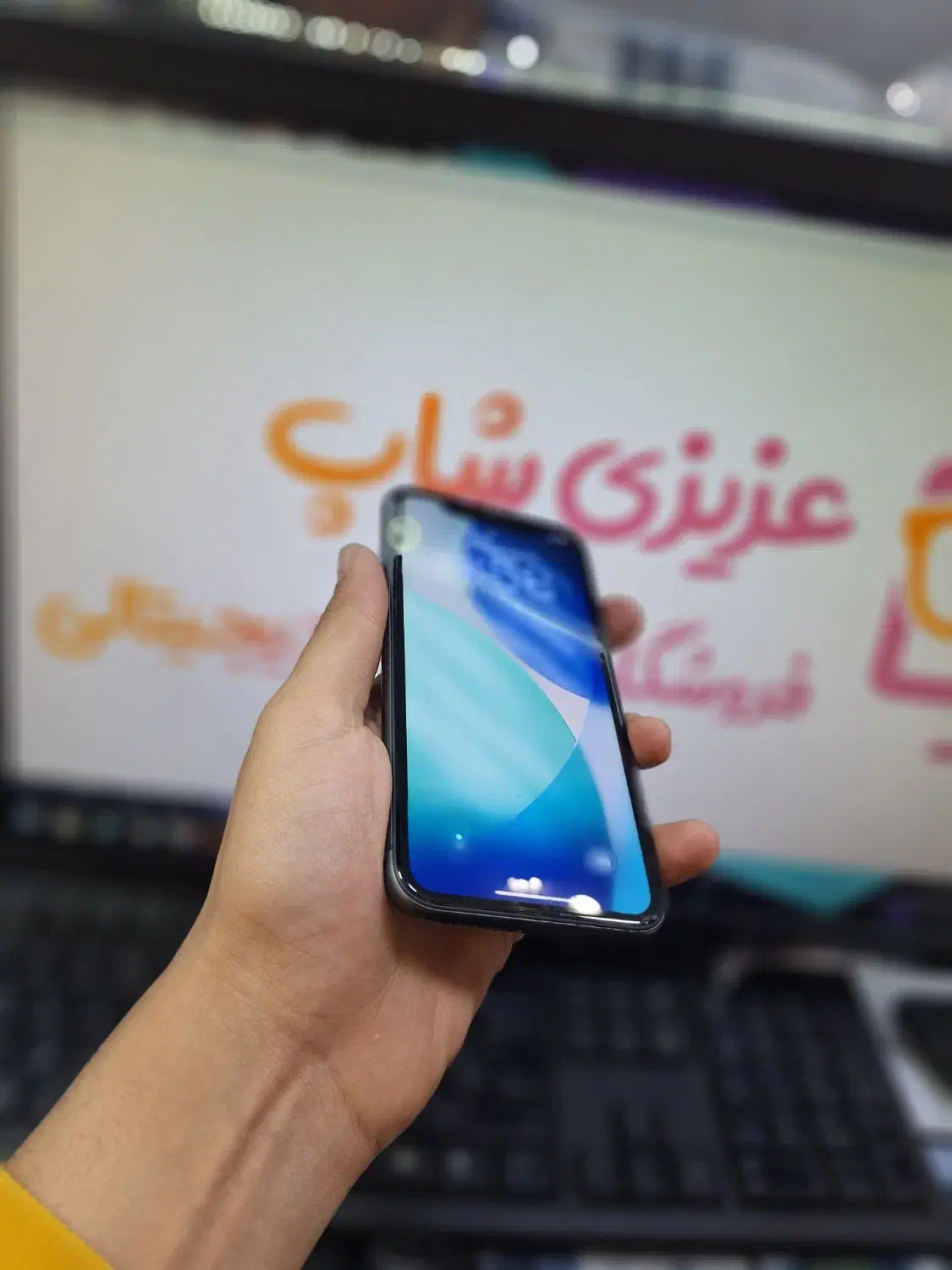 Ip 11 128 zaa 128|موبایل|یاسوج, |دیوار