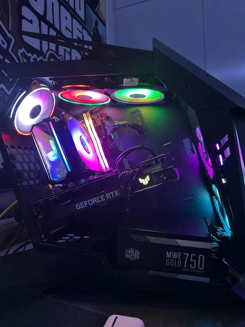 کیس گیمینگ|رایانه همراه|مشهد, ارشاد|دیوار