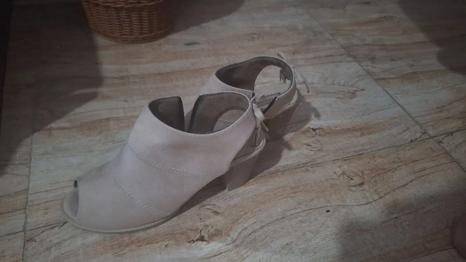 کفش پاشنه بلند زنانه|کیف، کفش، کمربند|یاسوج, |دیوار