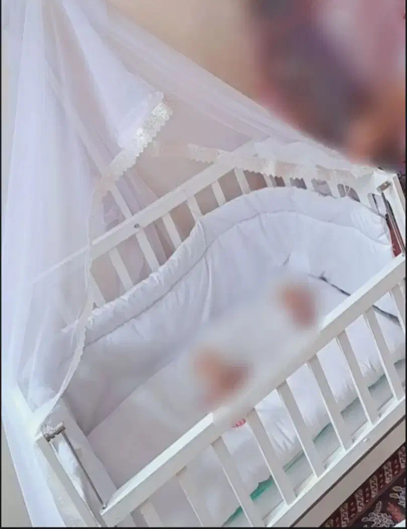 تخت کنار مادر|تخت و صندلی بچه|قشم, |دیوار