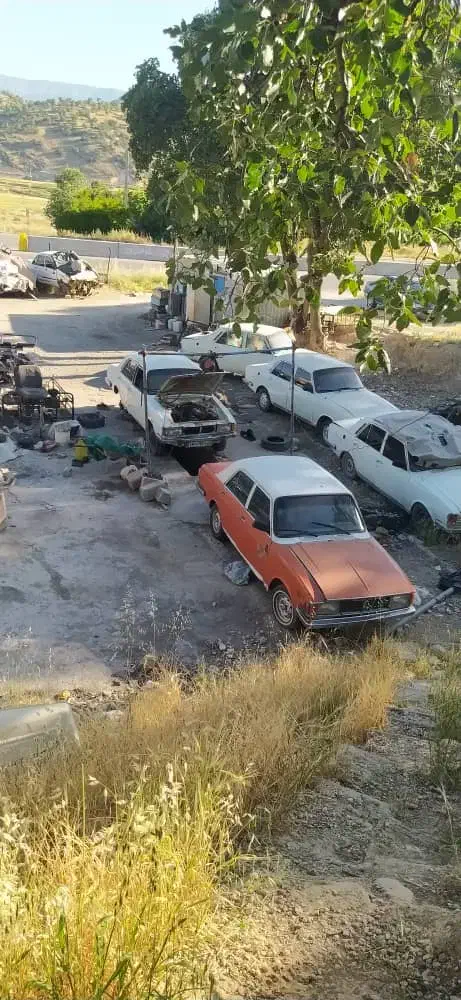 ماشین تصادفی اصقاط|خودرو سواری و وانت|میبد, |دیوار