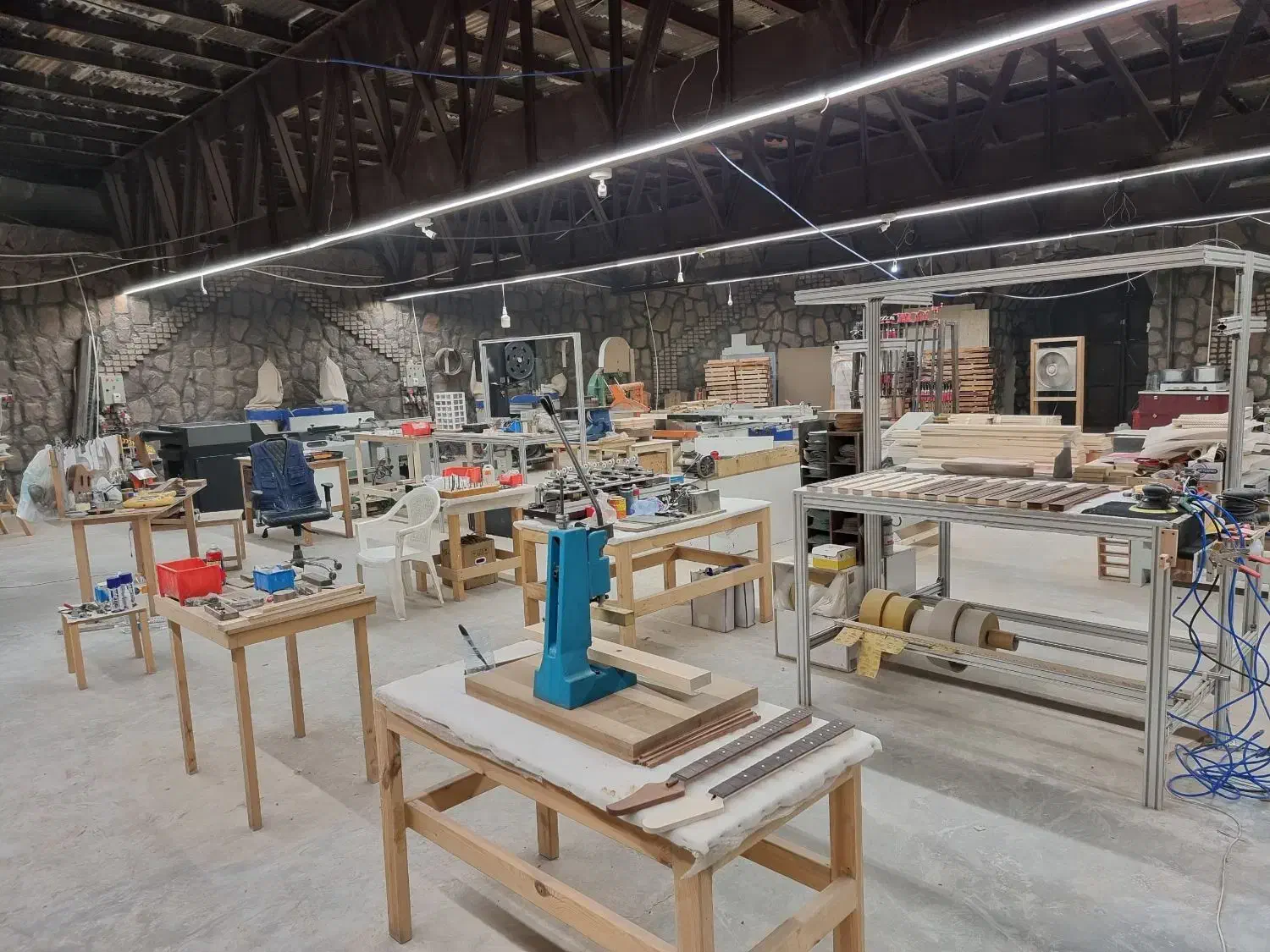 استخدام کارگر ساده|استخدام صنعتی، فنی، مهندسی|پردیس, شهرک صنعتی خرمدشت فاز ۷|دیوار