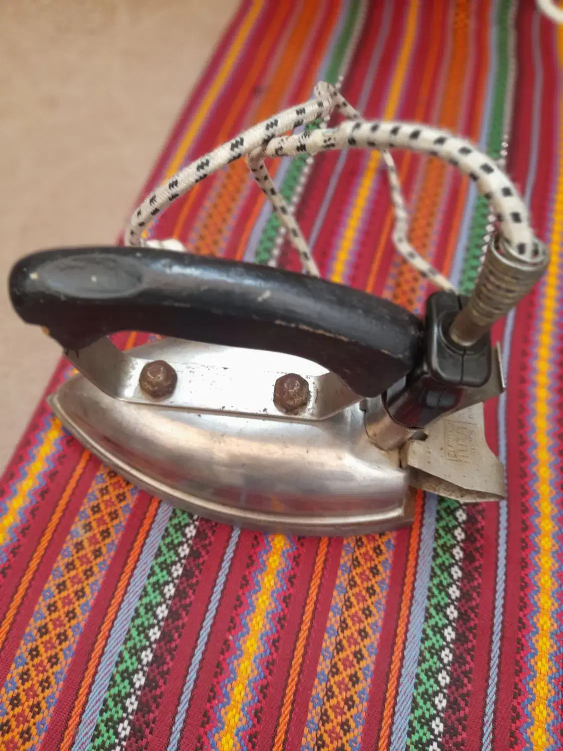 اوطو قدیمی|اتو و لوازم اتو|تبریز, |دیوار