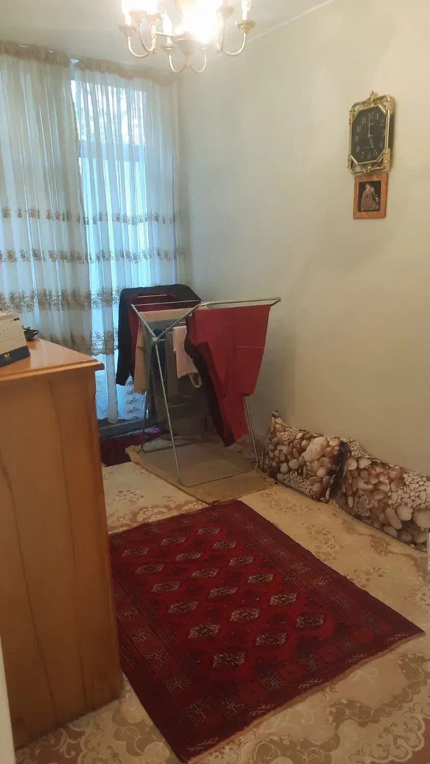 اپارتمان ۳ طبقه تک واحدی طبقه همکف