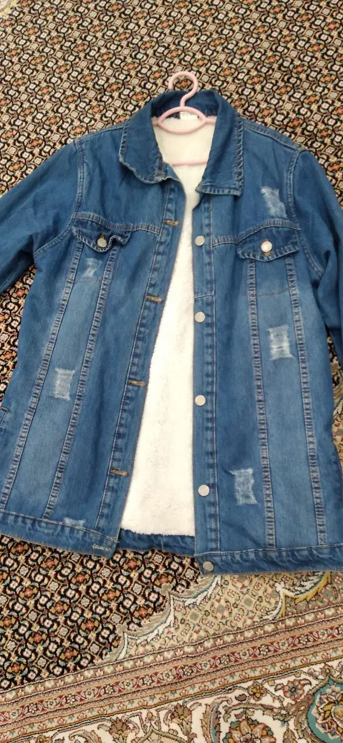 پالتو|لباس|دورود, |دیوار