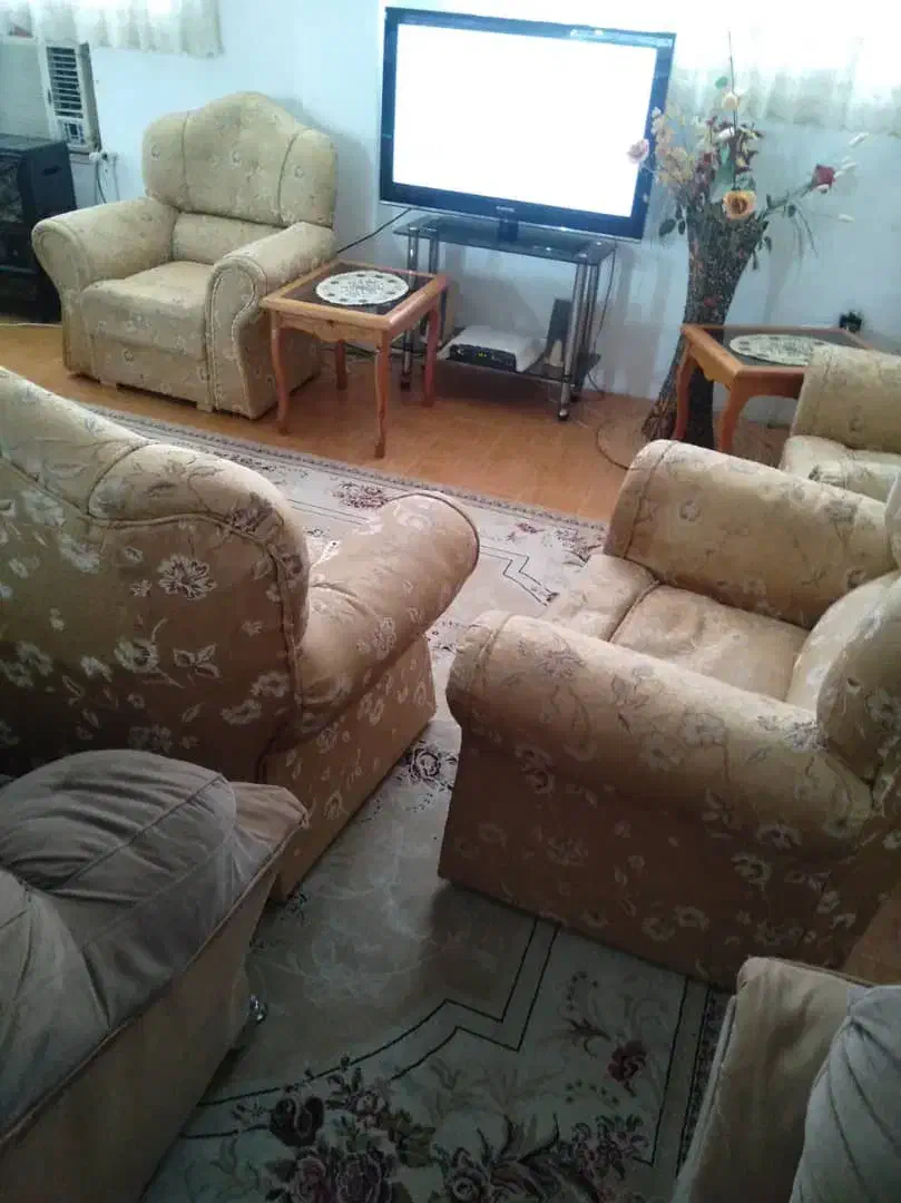 سرویس راحتی ۷ نفره|مبلمان خانگی و میز عسلی|ساری, |دیوار