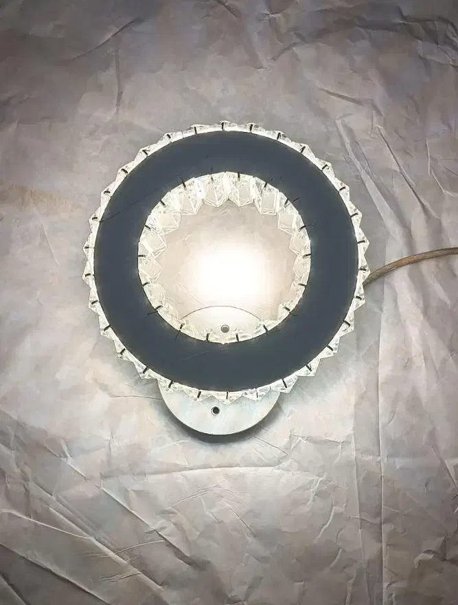 لوستر الماس.کهکشانی دیوار کوب کاردی. AC light|لوستر و چراغ آویز|تهران, سنگلج (شاپور)|دیوار