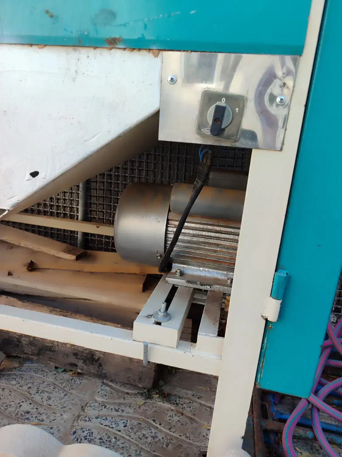 باسلام دستگاه بادام شکن تمیز ونو|ماشینآلات صنعتی|بن, |دیوار