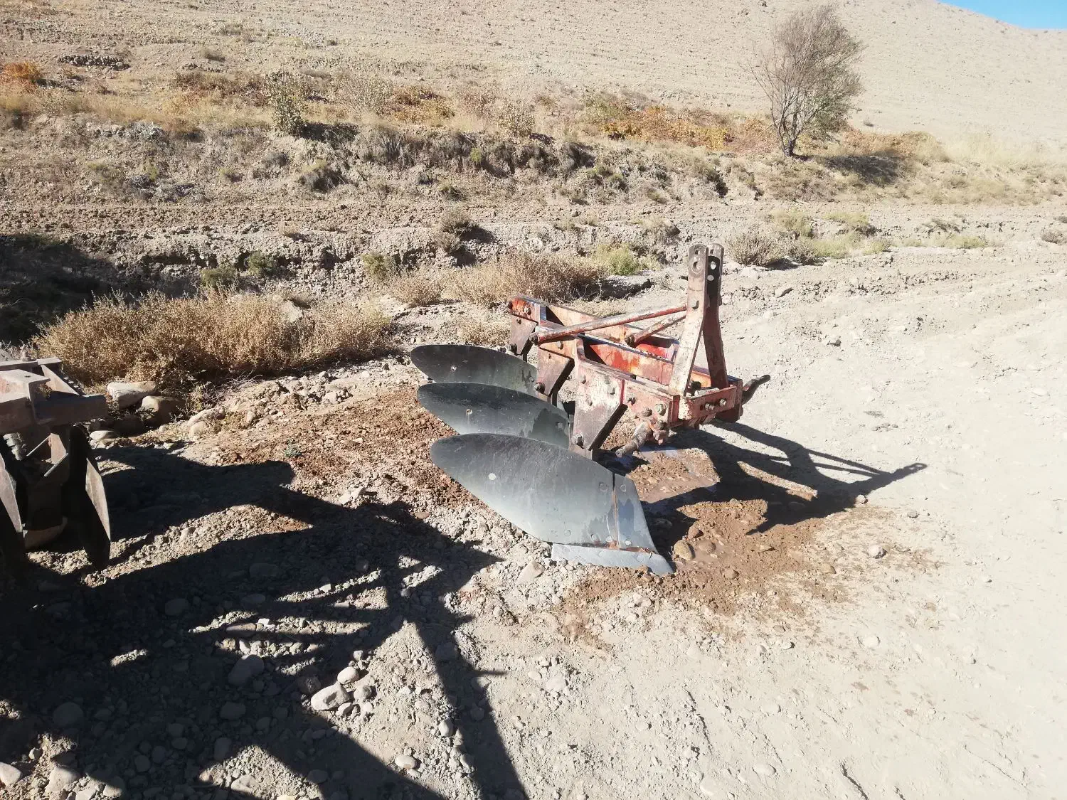 گاوآهن 12 حاج قربانی|ماشین‌آلات صنعتی|نیشابور, مازول|دیوار