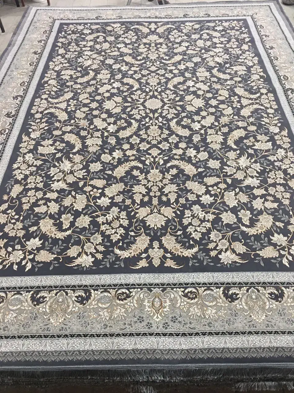 فرش درجه یک با ضمانت ۵ ساله|فرش|کرمانشاه, |دیوار