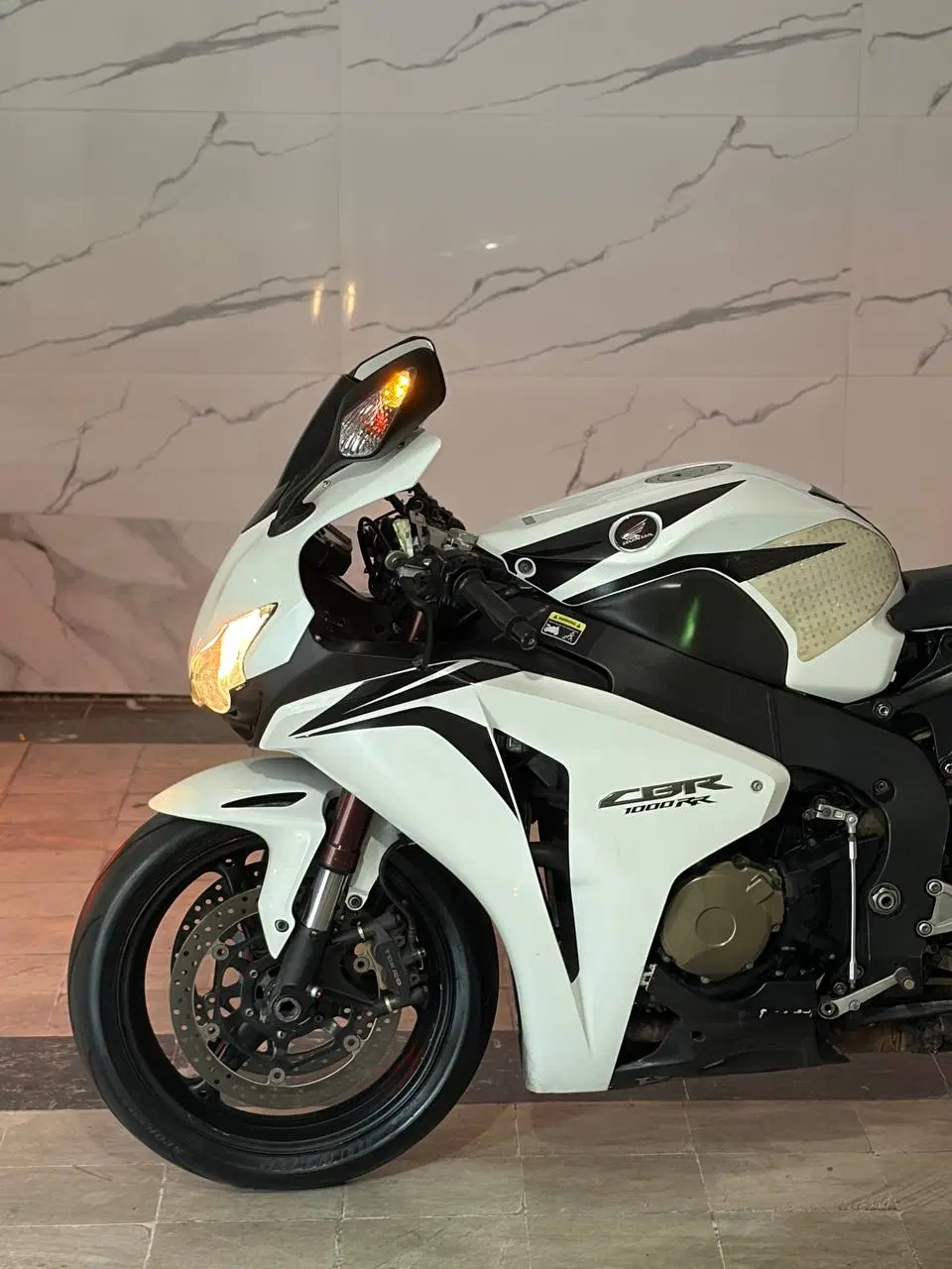 cbr1000|موتورسیکلت|تهران, خاک سفید|دیوار