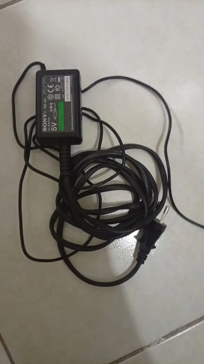 PSP در حد نو|کنسول، بازی ویدئویی و آنلاین|اندیشه, اندیشه فاز ۱|دیوار