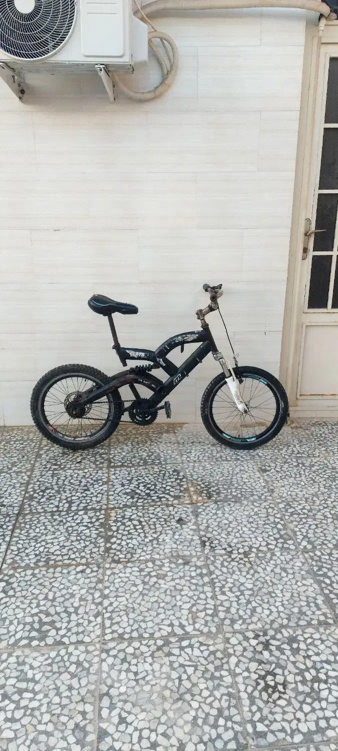 دوچرخه سایز ۲۰|دوچرخه، اسکیت، اسکوتر|اهرم, |دیوار