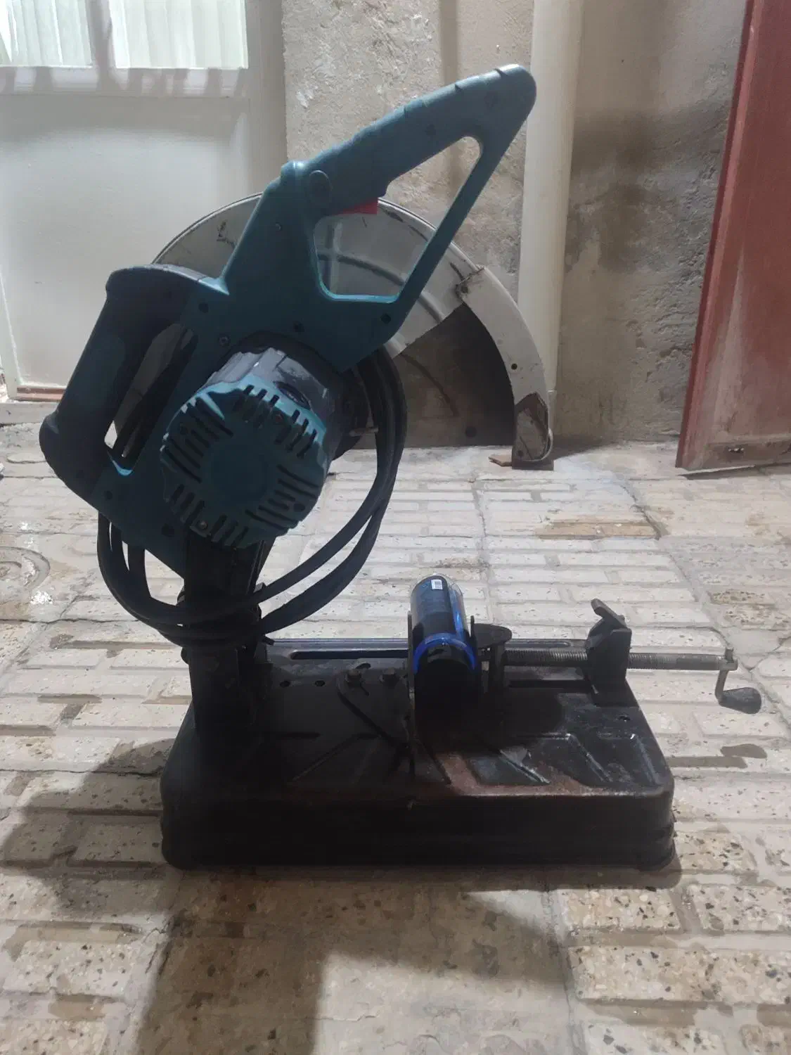 پروفیل بر|ابزارآلات|ایلام, |دیوار