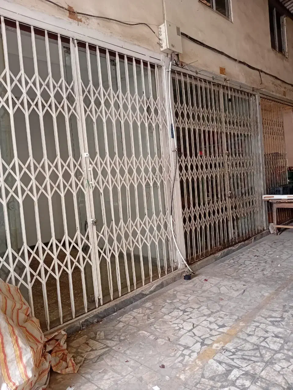 مغازه غرفه ۹متری در بازار روز شهرداری امل جانبازان|فروش مغازه و غرفه|آمل, |دیوار