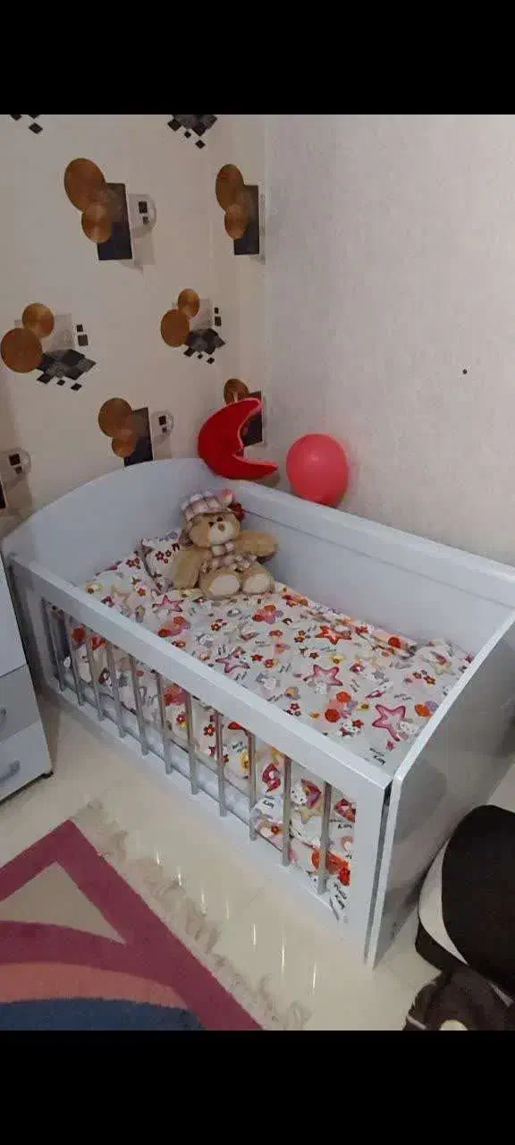 کمد و تخت|تخت و صندلی بچه|برخوار, |دیوار