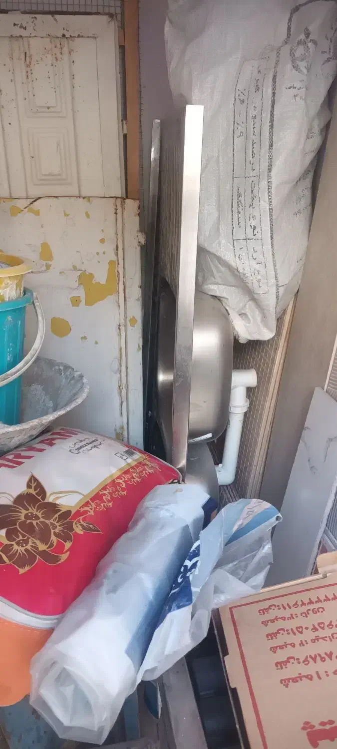 اب چکان و سینگ|آب‌چکان و نظم‌دهنده ظروف|کوهین, |دیوار