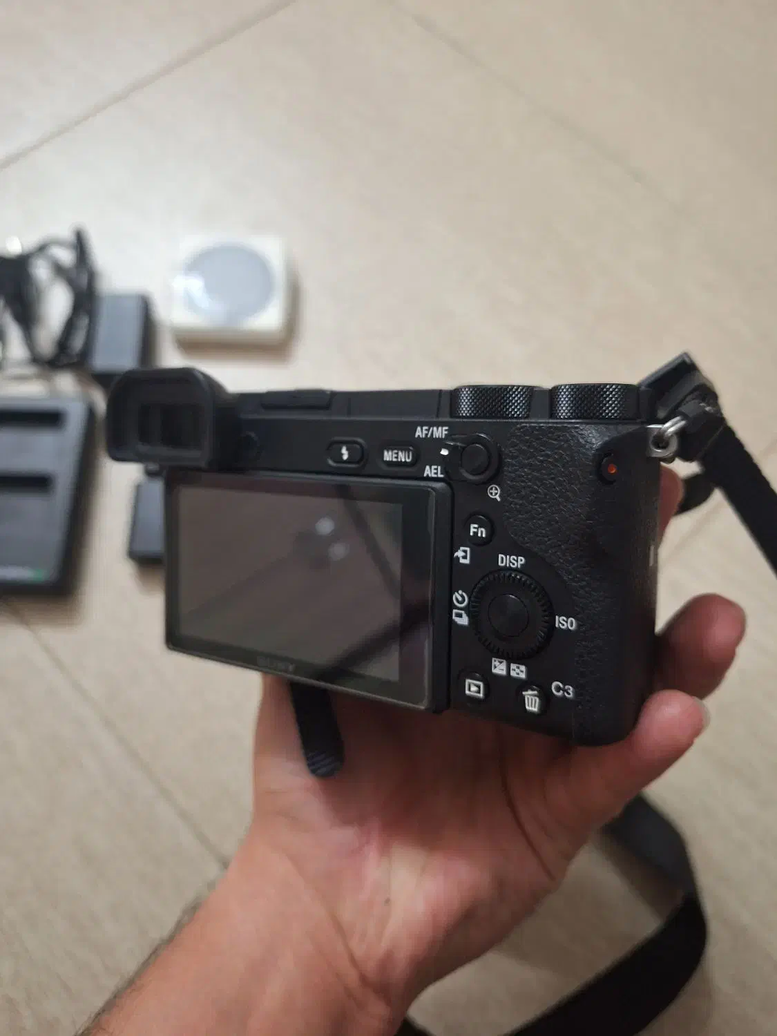 دوربین سونی آلفا ۶۵۰۰ با لنز ۷۰-۲۸|دوربین عکاسی و فیلمبرداری|فلاورجان, |دیوار