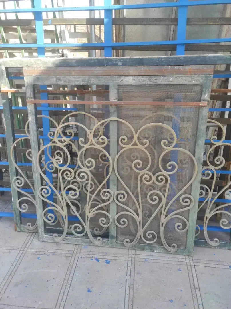 فروش فوری دو عدد پنجره|مصالح و تجهیزات ساختمان|کرمان, |دیوار