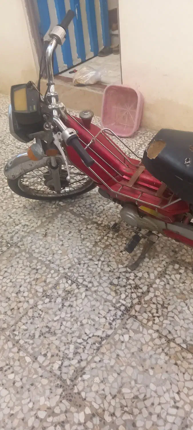 هوندا۷۰فروشی|موتورسیکلت|ساری, |دیوار