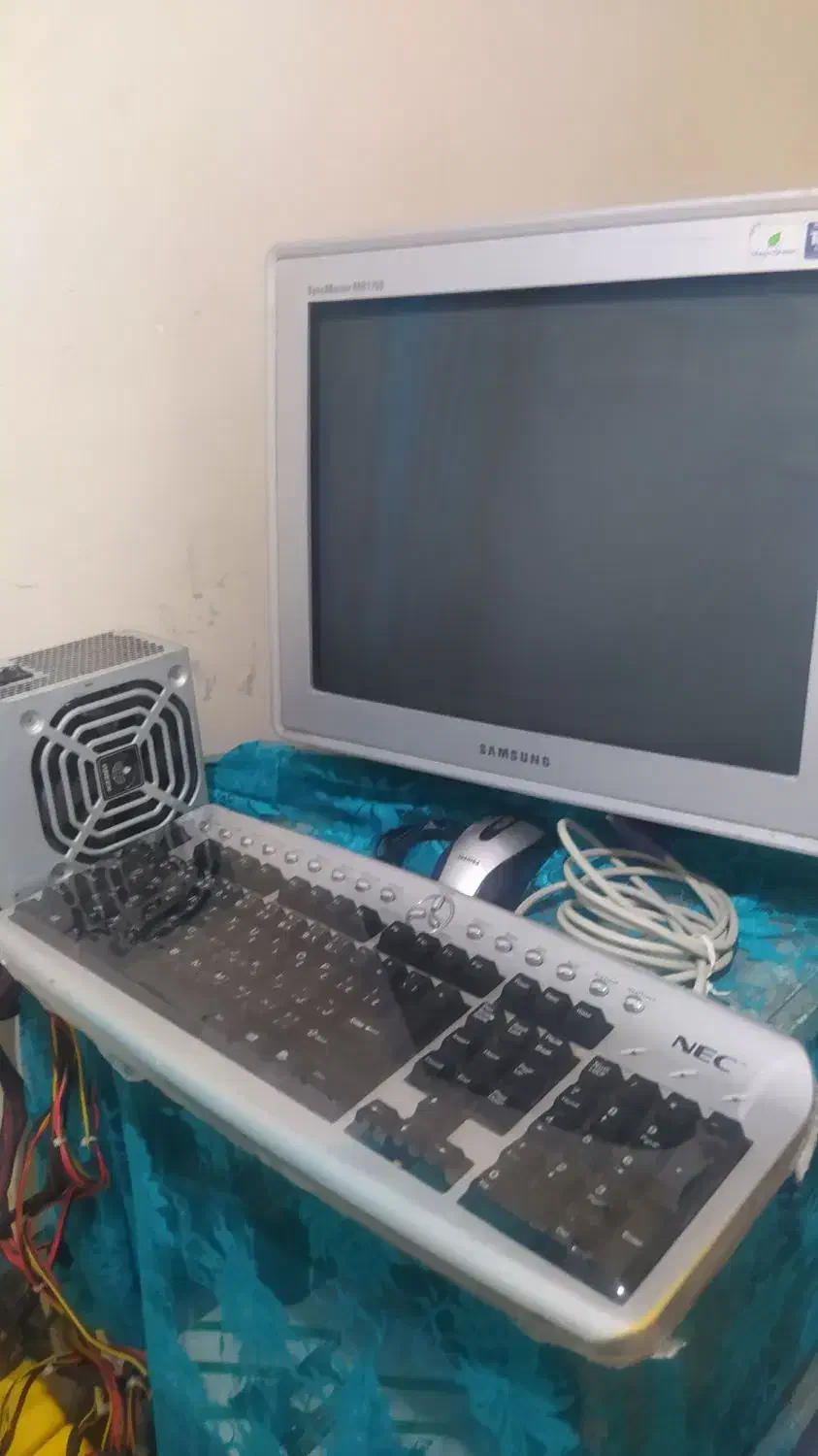 کامپیوتر بدون کیس سالم پول لازمم|رایانه رومیزی|شیراز, امام حسین|دیوار