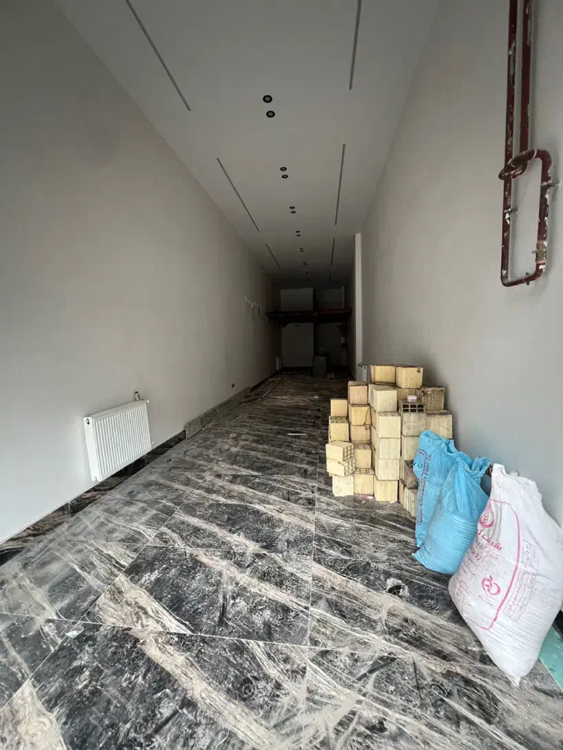 تجاری /۶۰ متر با بالکن/بلوار توحید/نوساز|اجارهٔ مغازه و غرفه|رشت, گلسار|دیوار