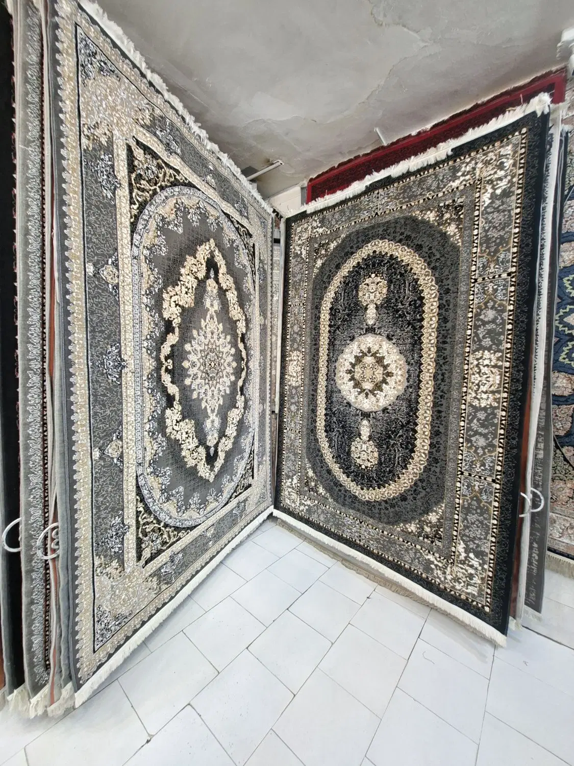 فرش۶ متری همه مدل ارزان ۶۵۰۰ تومان حاجی حسینی طلاب|فرش|مشهد, سیلو|دیوار