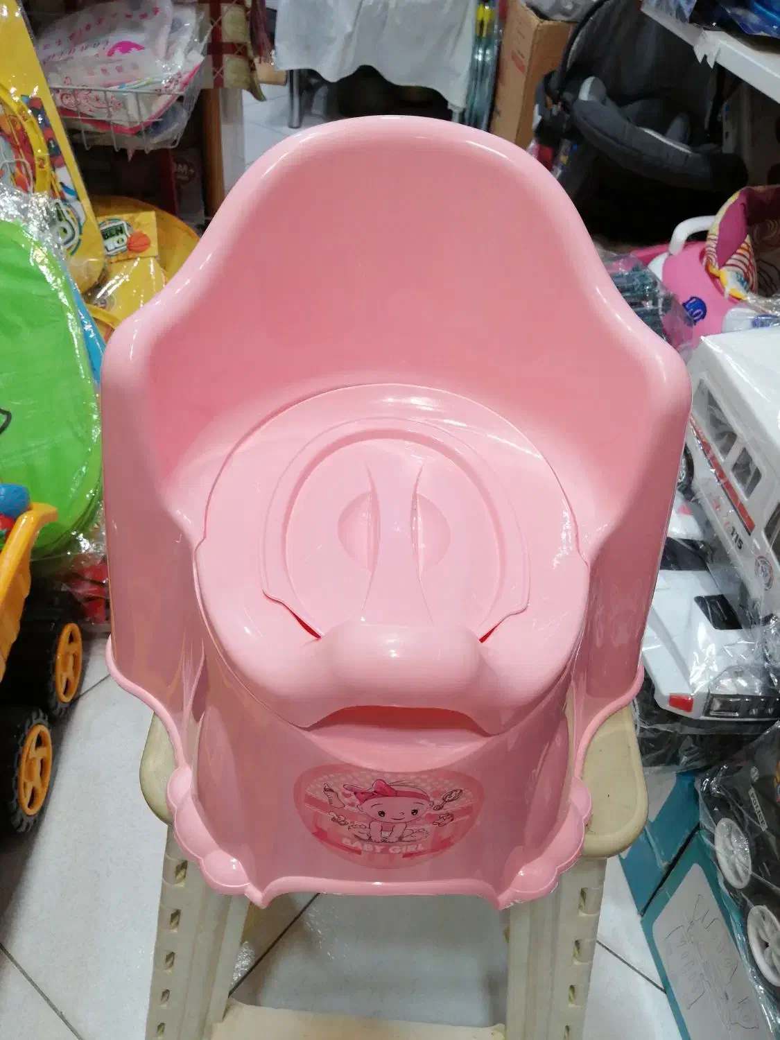 صندلی قصری یا توالت بچه|اسباب و اثاث بچه|مشهد, مصلی (کارمندان اول)|دیوار