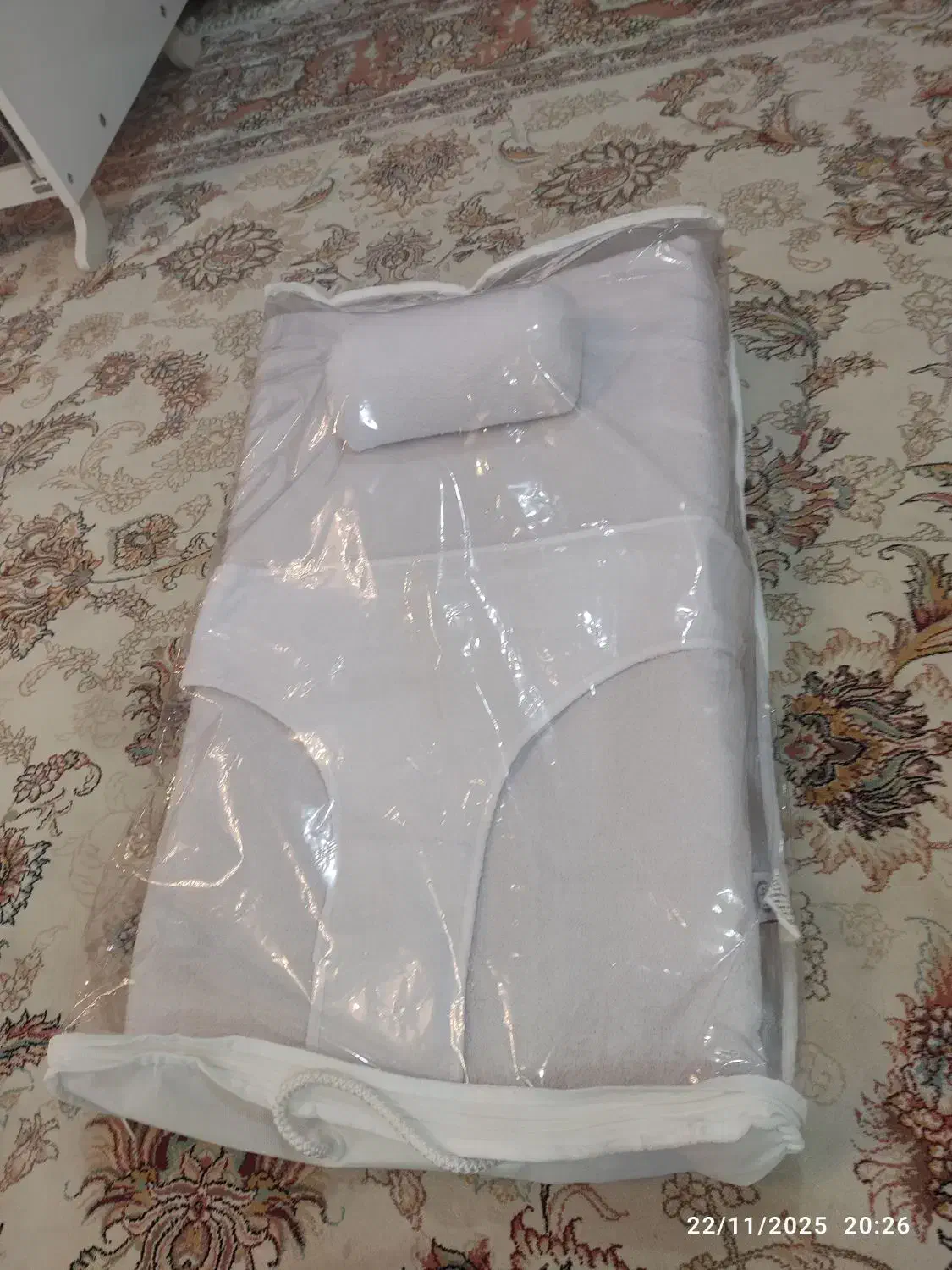 تشک شیبدار آنتی رفلکس مارک isiz|اسباب و اثاث بچه|صدرا-فارس, فاز ۲|دیوار