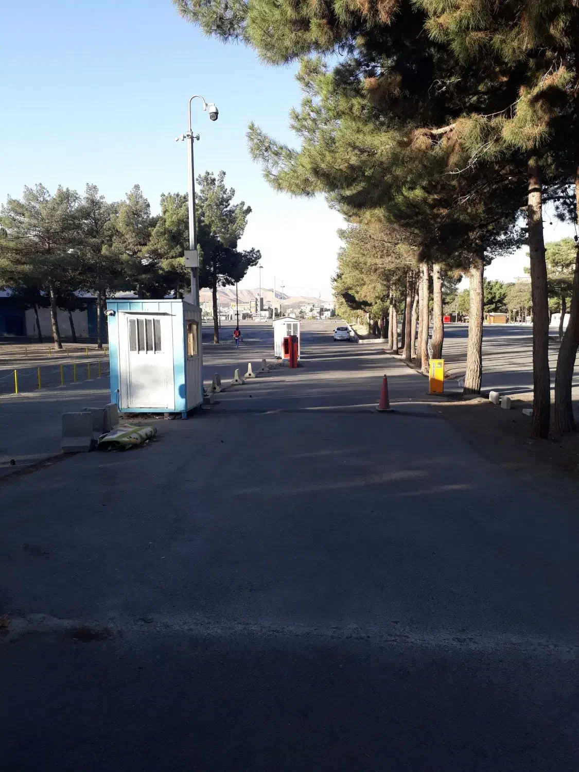 صندوق دار گیت ورودوخروج پارگینگ دانشگاه تهران شمال|استخدام خدمات فروشگاه و رستوران|تهران, استخر|دیوار