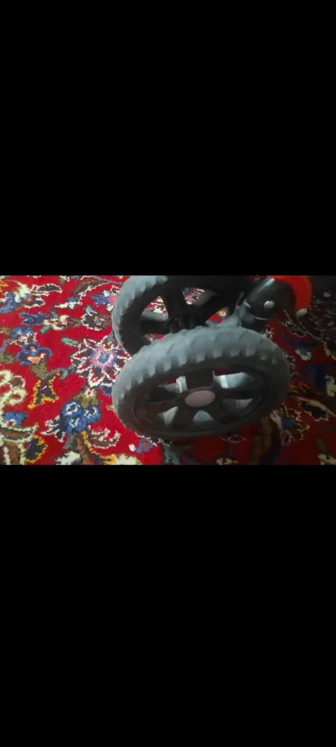 کالسکه دلیجان تاشو|کالسکه و لوازم جانبی|شیراز, ریشمک|دیوار