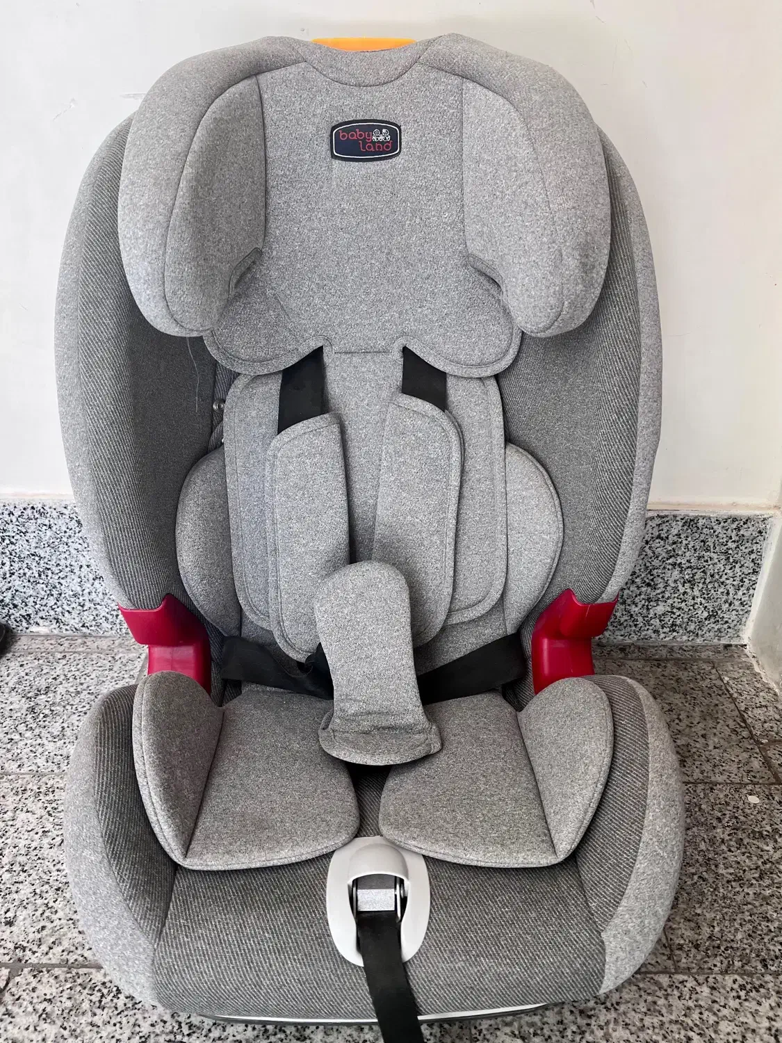 صندلی ماشین نو و سالم|تخت و صندلی بچه|تبریز, |دیوار