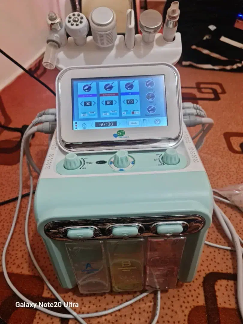 هیدروفیشیال ۶کاره موتور سنگین نیوفیس|آرایشی، بهداشتی، درمانی|کوشکنار, |دیوار