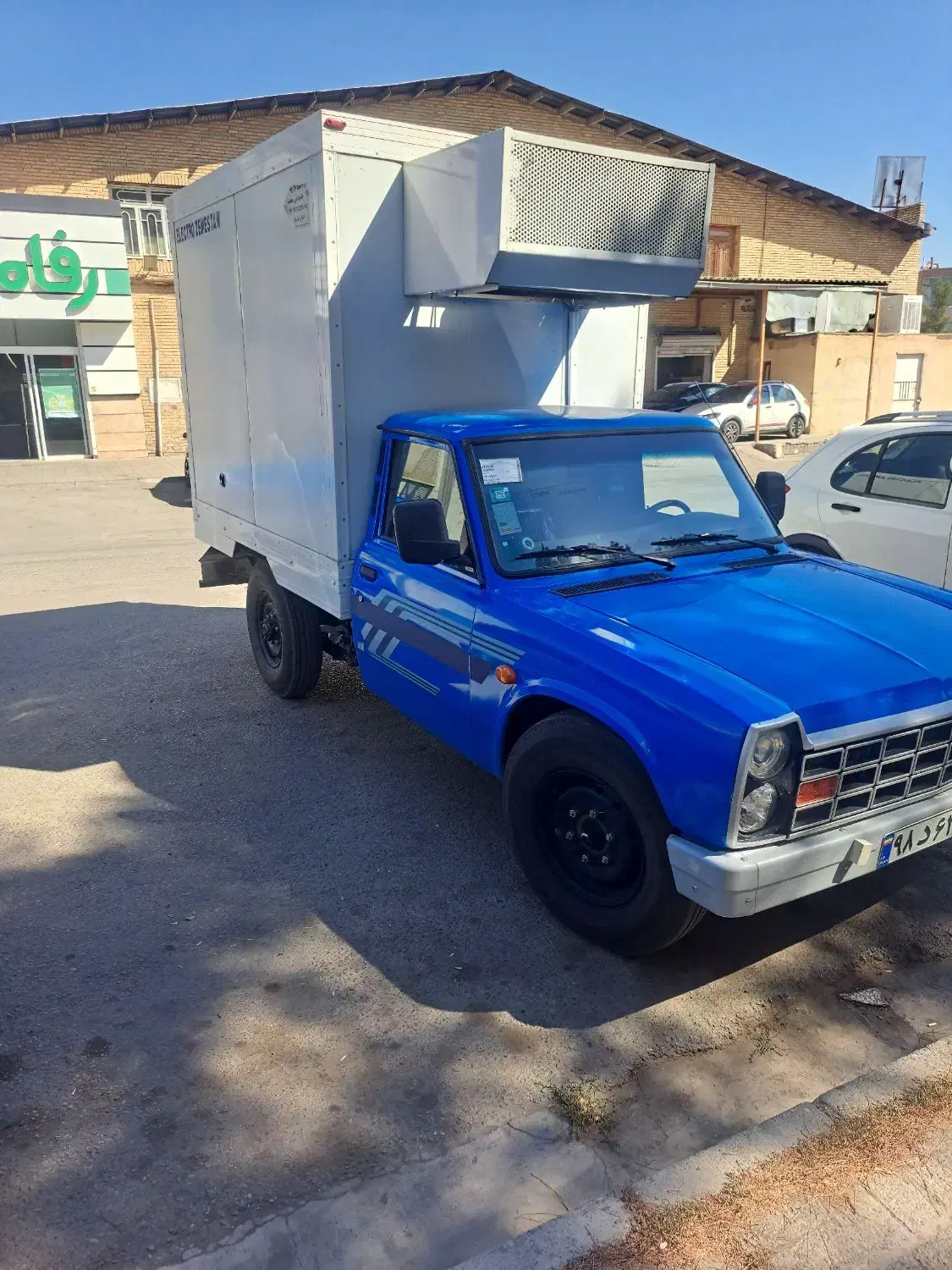 نیسان یخچالدار زیر صفری|خودرو سواری و وانت|مشهد, شهرک شهید باهنر|دیوار