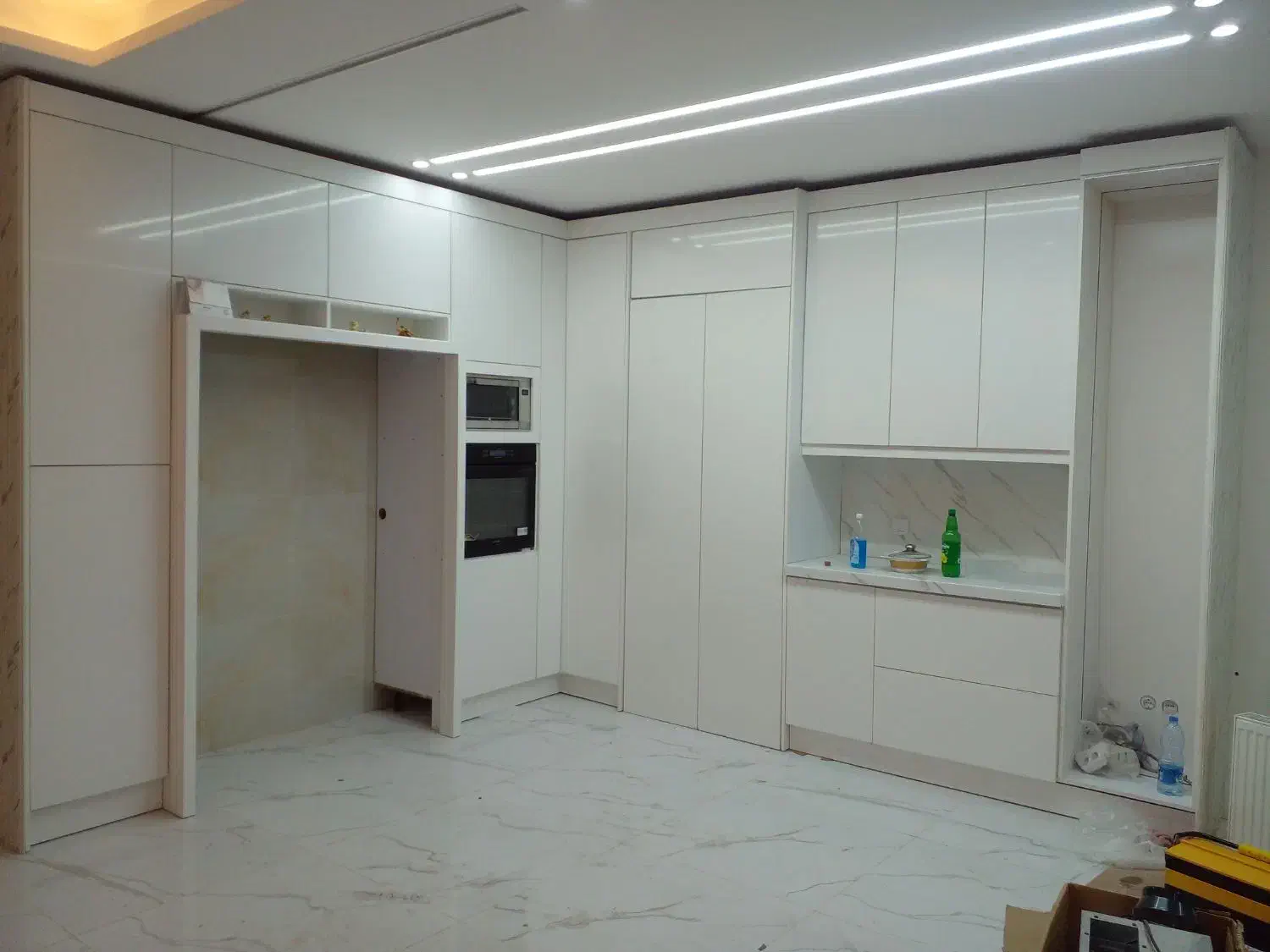 ساخت و تعمیرات کابینت و کمد دیواری و دربهای اتاق|جاکفشی، کمد، دراور|مینودشت, |دیوار