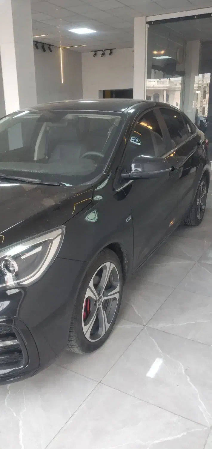 آریزوفایو|خودرو سواری و وانت|گرگان, |دیوار