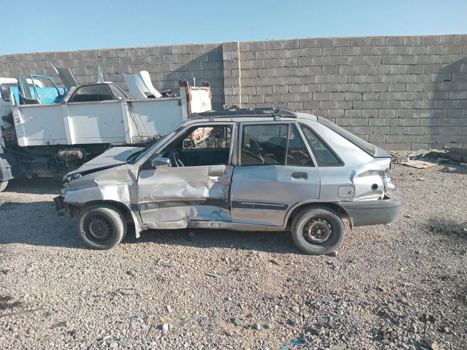 پراید مدل ۸۲ کاربراتور|خودرو سواری و وانت|شهرکرد, |دیوار