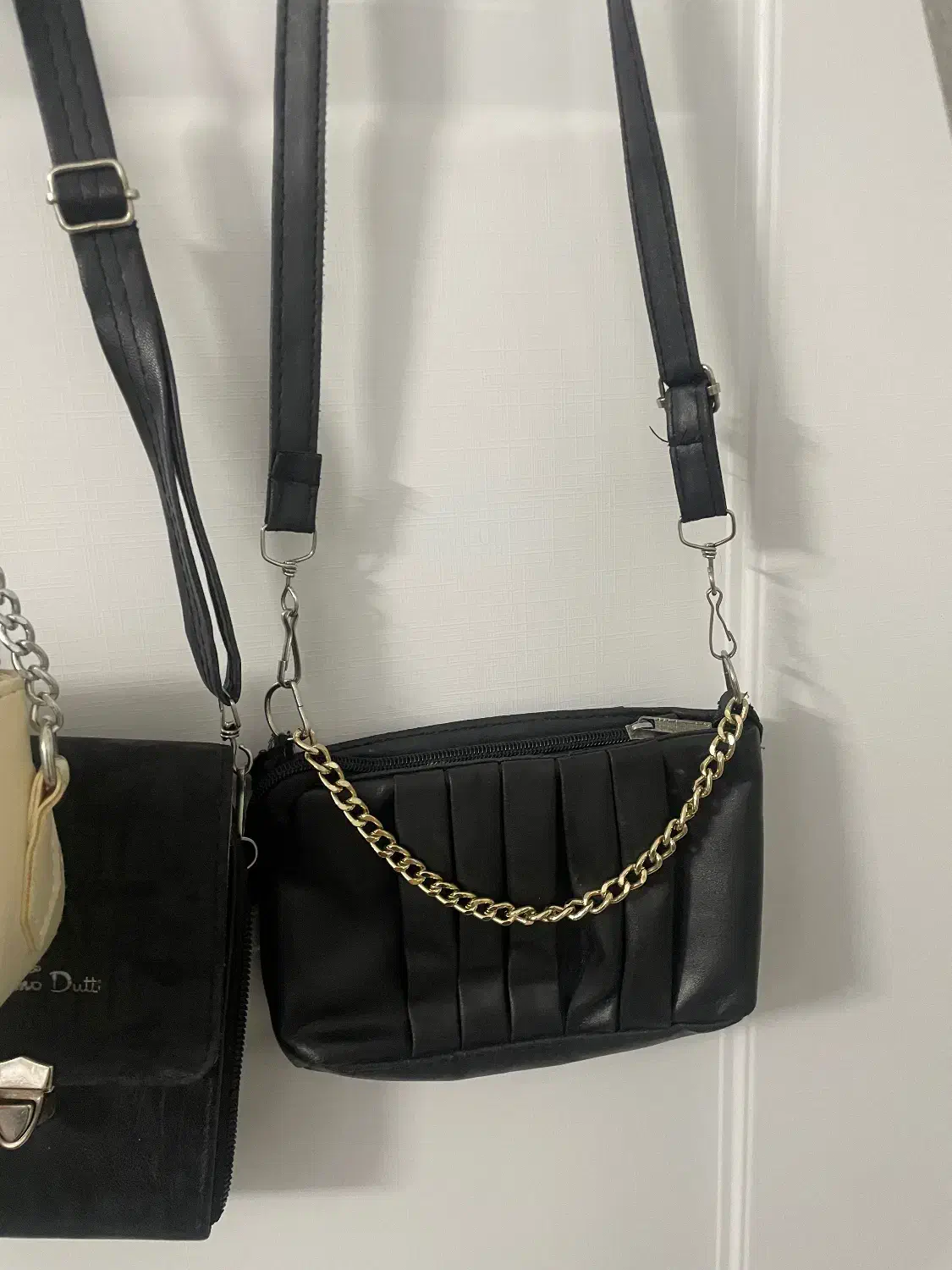 کیف|کیف، کفش، کمربند|نیشابور, فضل|دیوار