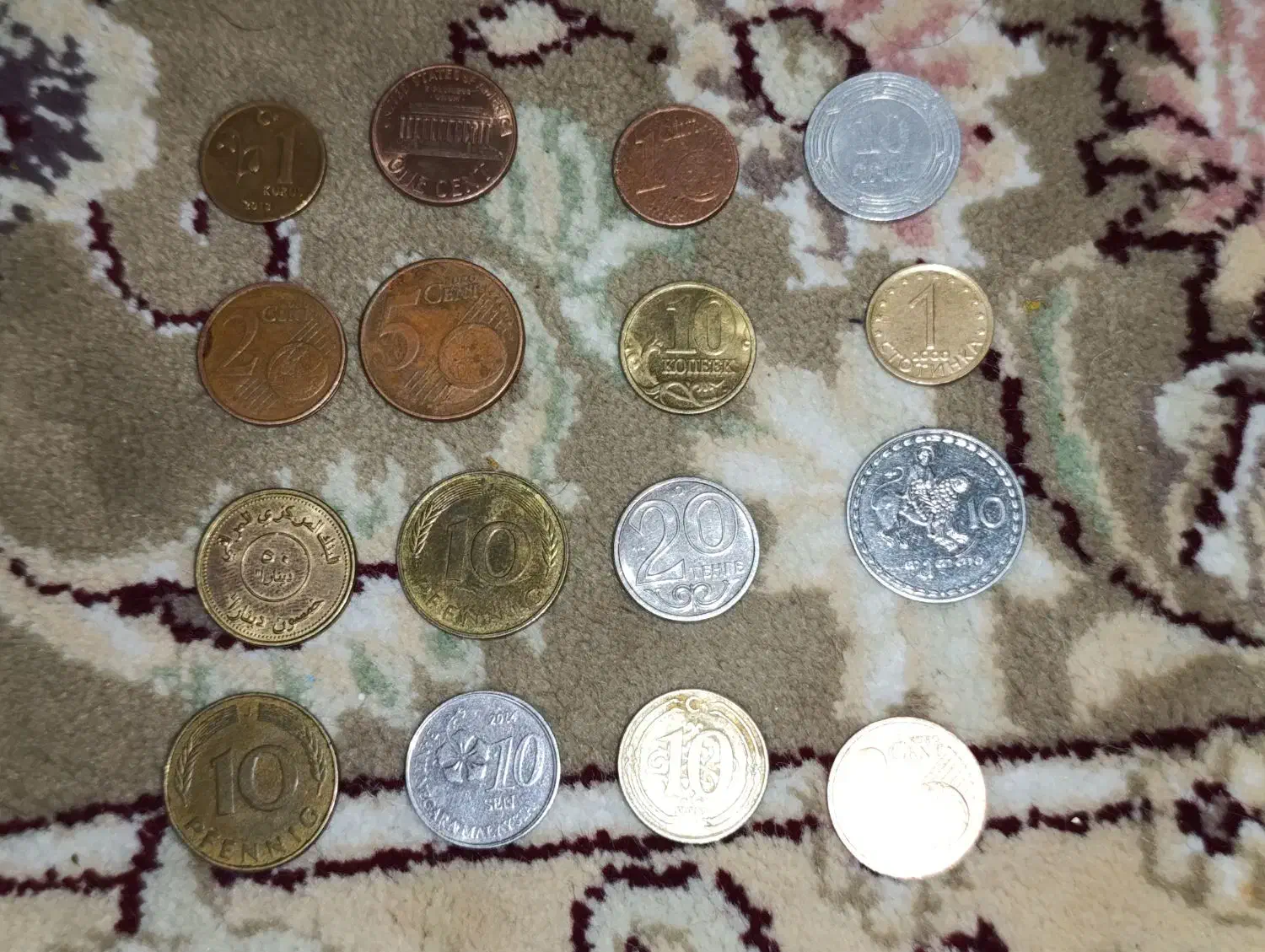 سکه خارجی|کلکسیون سکه، تمبر، اسکناس|سبزوار, ولیعصر (نجار آباد)|دیوار