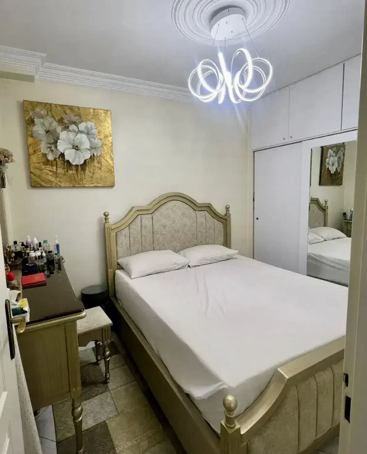 فروش واحد ۹۰متری/فول امکانات /بسیار خوش نقشه|فروش آپارتمان|ری, شهید غیوری (ابن باویه)|دیوار