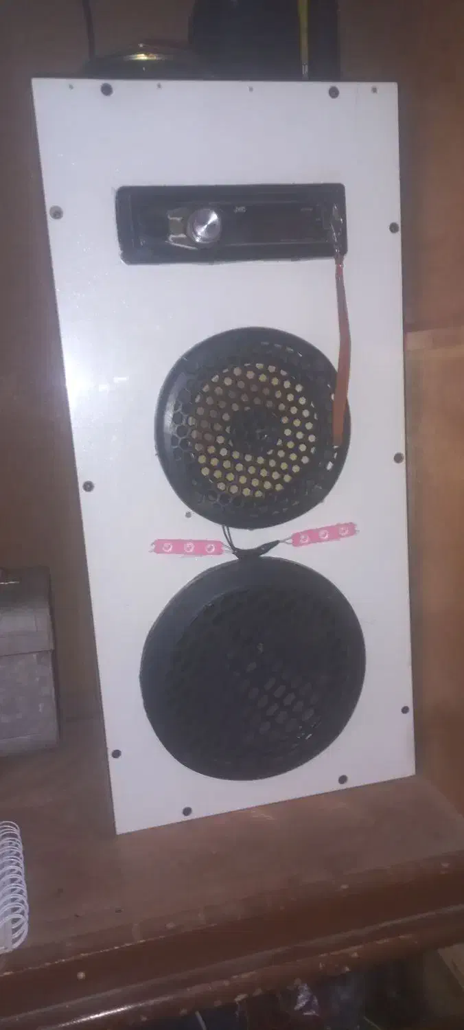 اسپیکر|صوتی و تصویری|ایلخچی, |دیوار