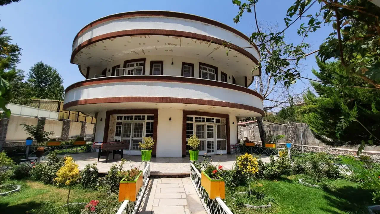 اجاره باغ ویلا باغبهادران|اجارهٔ کوتاهمدت ویلا و باغ|شهرضا, |دیوار