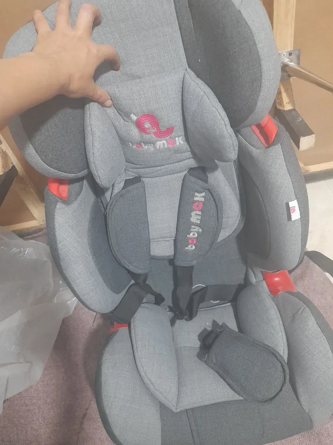 صندلی ماشین کودک|تخت و صندلی بچه|قم, ولیعصر|دیوار