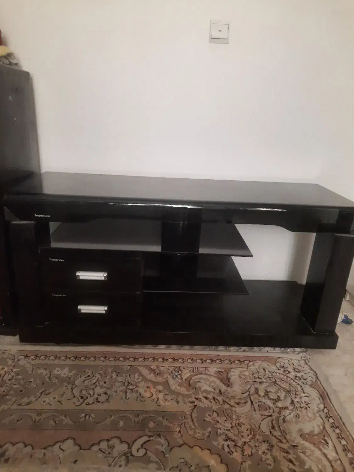 میز تلویزیون شیشه ای سالم|میز تلویزیون|پردیس, فاز ۲|دیوار